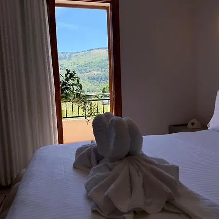 Casa de hóspedes Elis 3*